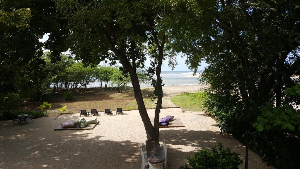 Hotel Casa Blanca Tamarindo Zewnętrze zdjęcie